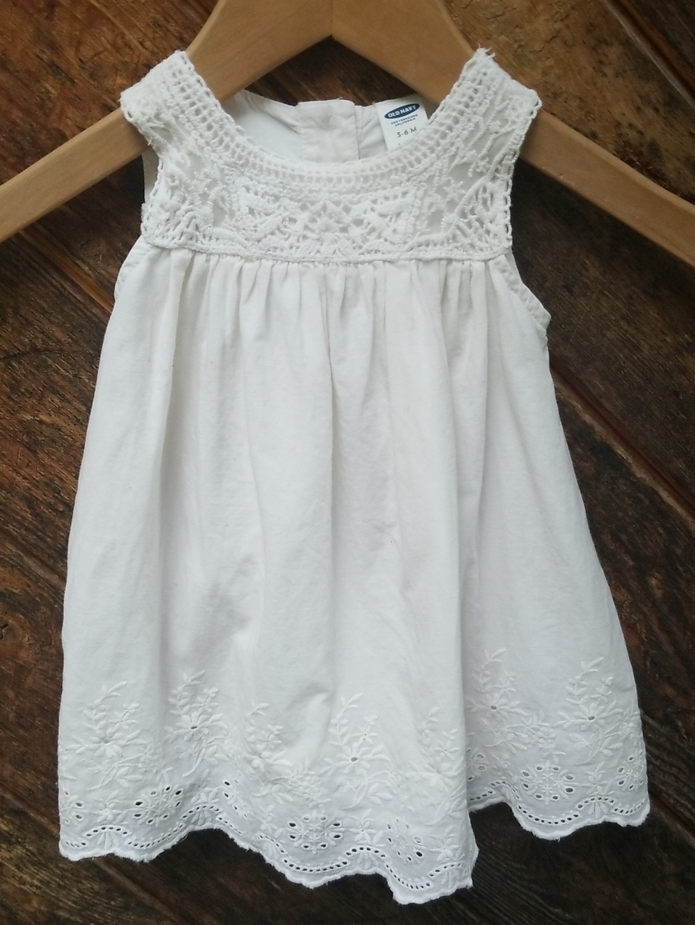 Old Navy Dress White Crochet Yoke Embroidered Cotton Lace Hem Girls'